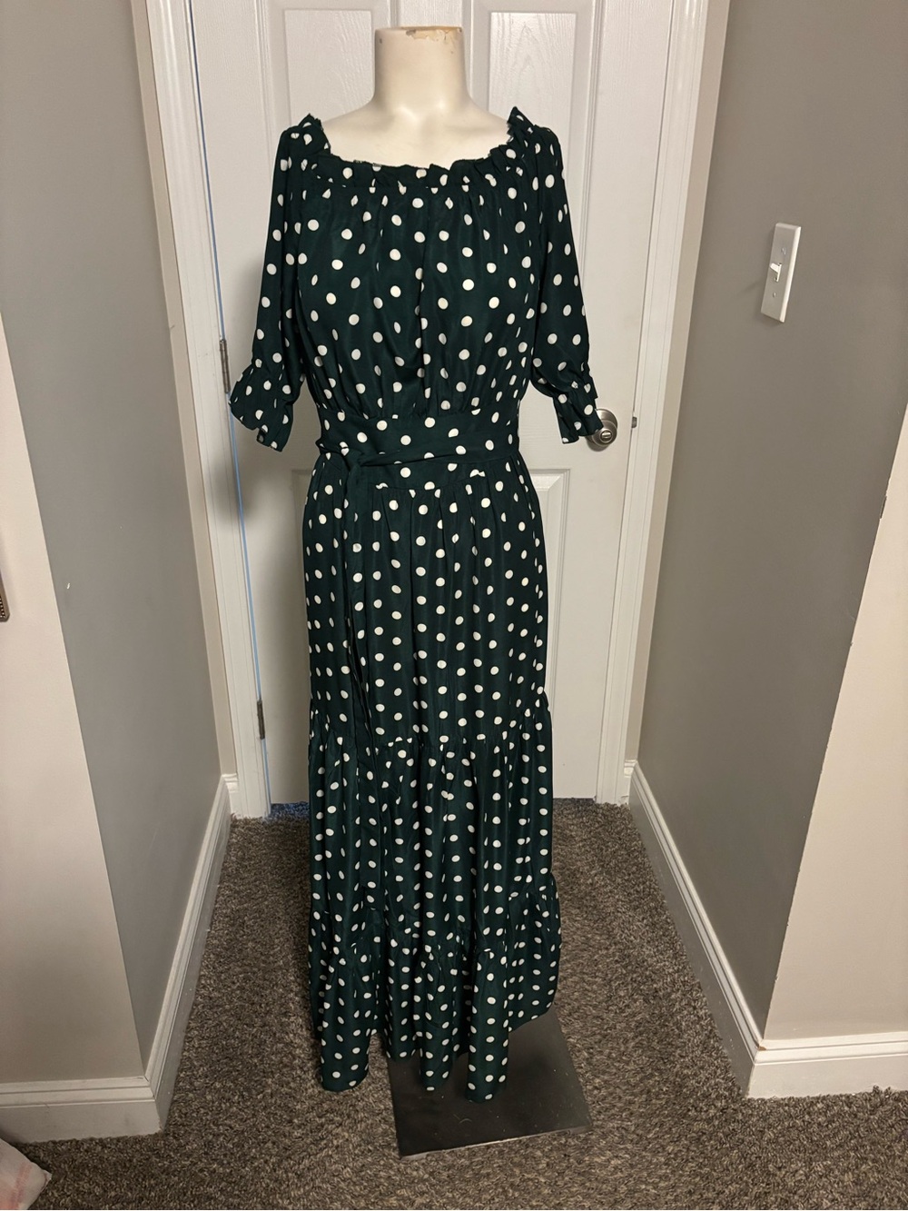 SHEIN Dark Green Polka Dot Maxi Dress with Tie Waist